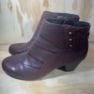 Earth Burgundy Ankle Boots Women’s Size 8.5